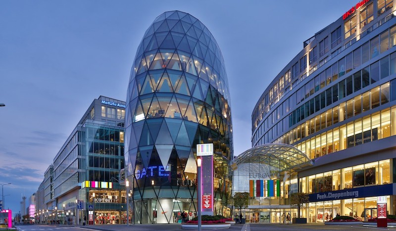 Nakupovalno središče Eurovea (foto: www.bosearchitects.com)